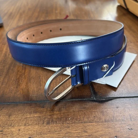 NWT Ferragamo blue marine leather belt